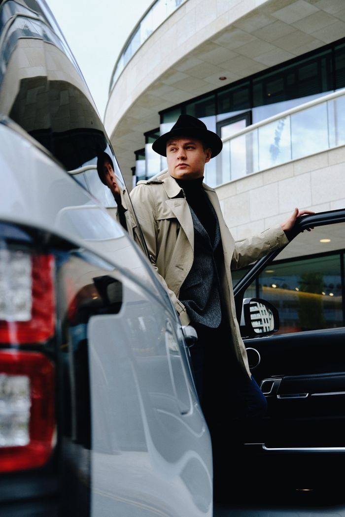 A Luxurious Off-Road Marvel, Range Rover